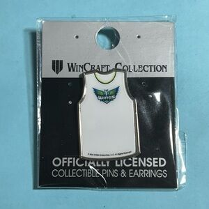 WNBA Dallas Wings ,white jersey Pin,New on card